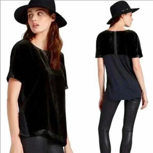 Lucky Brand Women’s Black Velvet Zipper Detail Boho Casual Top Size‎ S